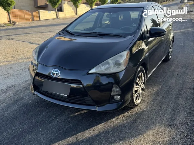 Used Toyota Prius in Amman