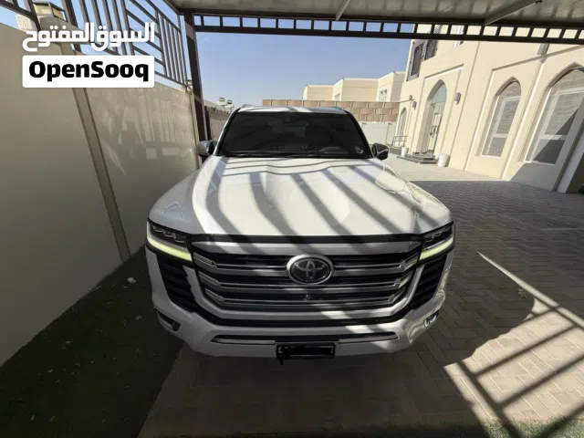 2022 تويوتا لاند كروزر VXR