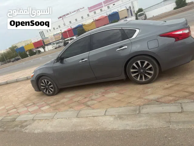 2017 نيسان التيما SV