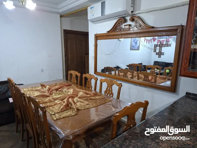 طقم سفره +8كراسي دنسوار فضيه