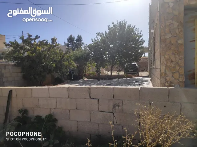 260 m2 More than 6 bedrooms Townhouse for Sale in Amman Abu Alanda