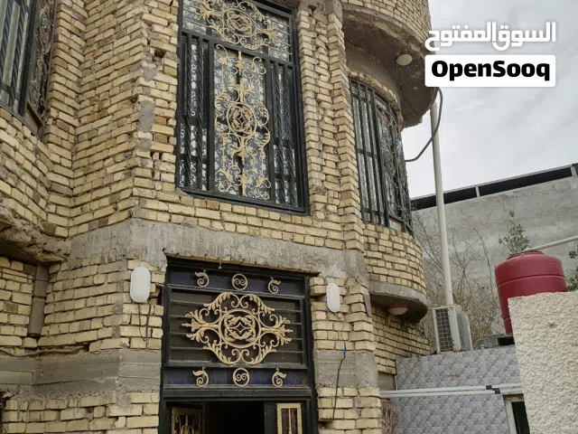 دار للبيع حي الاصدقاء شارع النهر