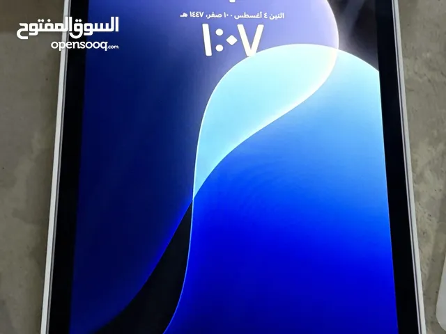 Apple iPad Air 128 GB in Buraidah