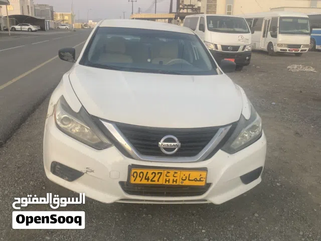 2018 نيسان التيما S