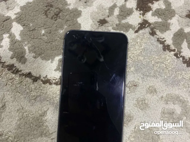 ايفون 8بلس نضيف 64 قيقا بسعر مغري