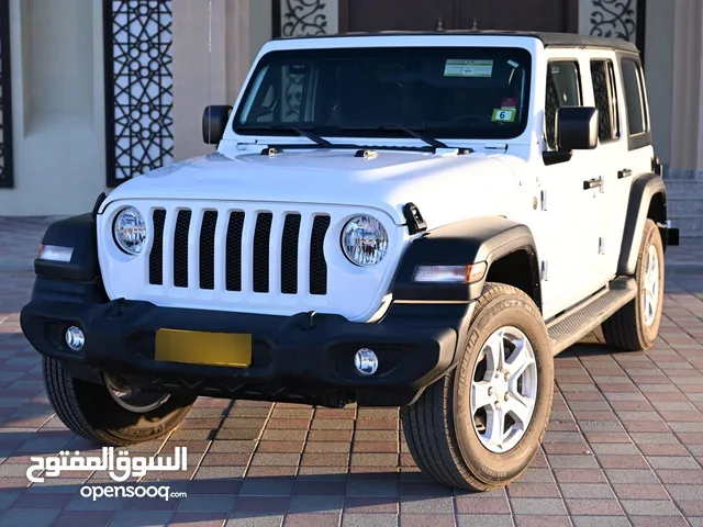 Wrangler Sport S 2023  بحالة الوكالة شبه زيرو