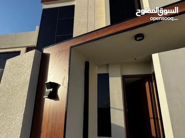 فيلا سكنيه بمواصفات عاليه في مسقط - الخوض السابعه