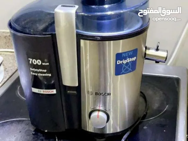 خلاط قوي وجديد تقريبا اللي يهتم يكلمني واتساب