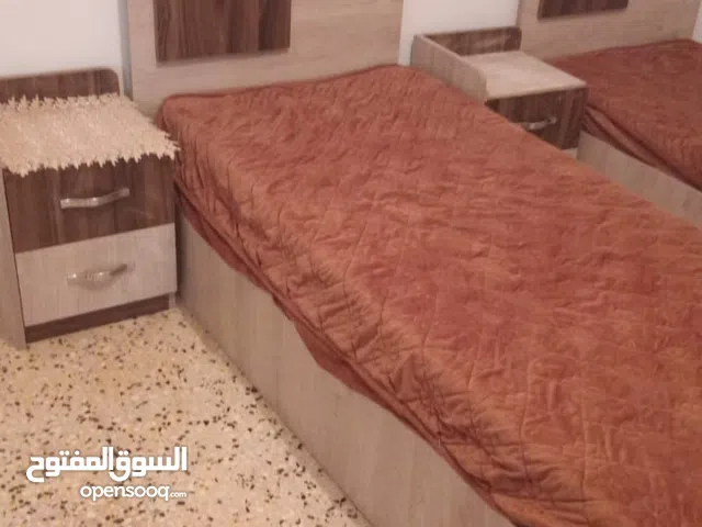 دولاب مع سريرين بلكومدني للبيع