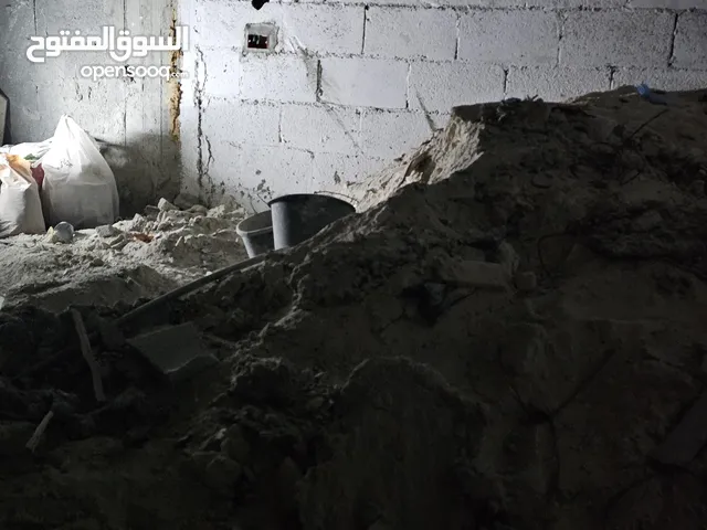 إزاله طمم وطوب مكسر في مخيم عسكر القديم