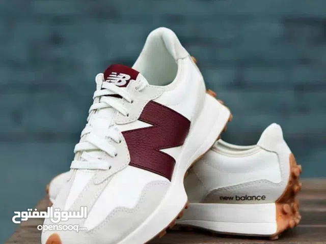 شوزات نيوبلانس