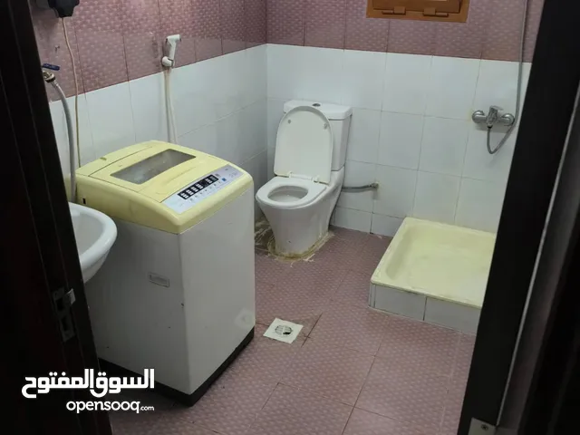 Room for rent with in the qurm غرفه للإيجار في القرم