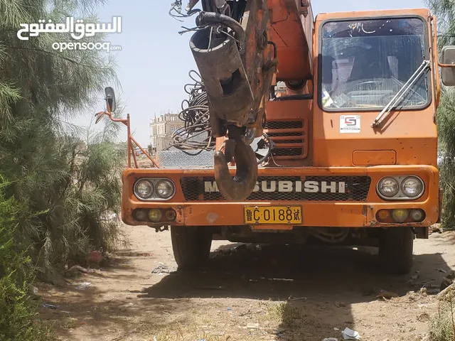 للبيع ونش كرين نوع تدانو نظيف موديل 1986