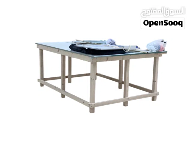 طاولة واسعة لاستخدامات متعددة للبيع