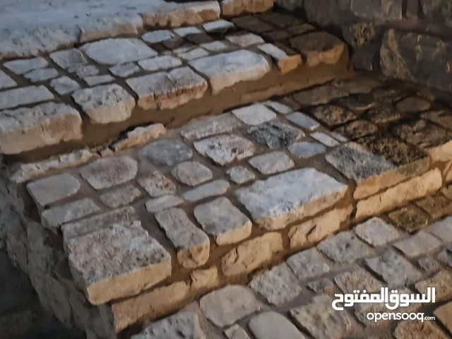 بناء حجر طبيعي