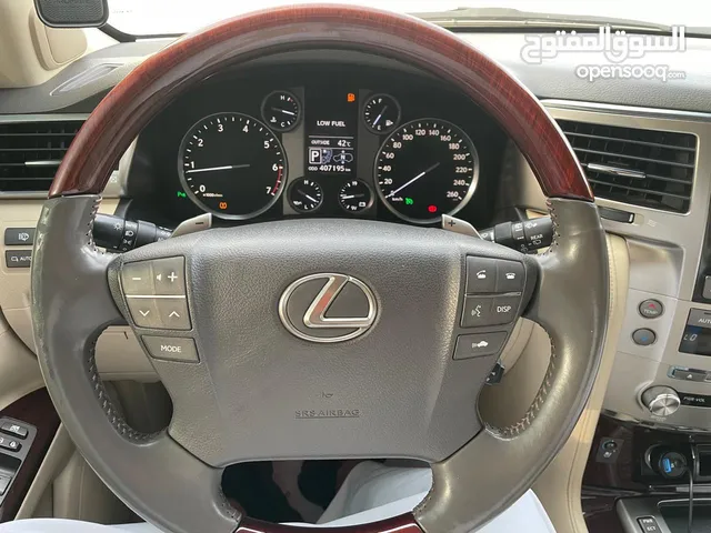 Used Lexus LX in Abu Dhabi