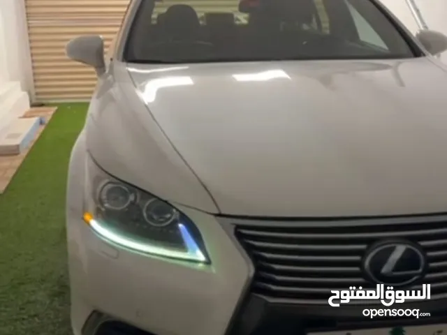 Lexus LX 2017 in Al Riyadh
