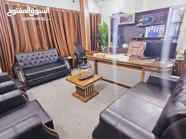 اثاث مكتبي مدير متكامل شبه مستعمل