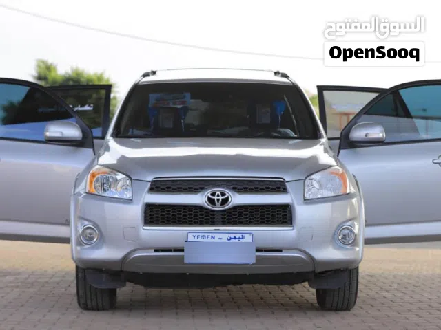 2011 تويوتا راف فور Limited