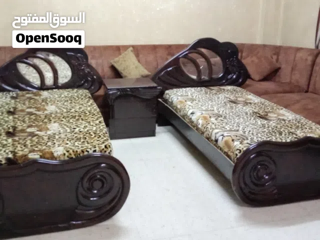تختين وكمدينتين وتسريحه