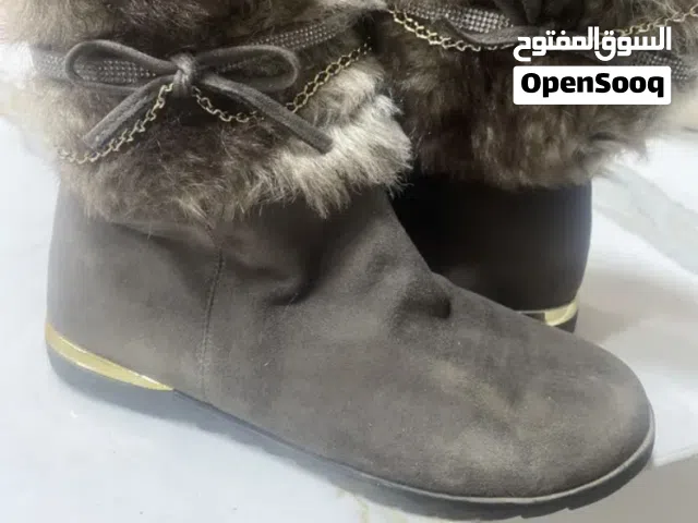 بوت بني في حاله الجديد