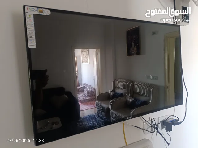 شاشه فل سمارت رسيفر داخلي ونظام اندرويد ضد الكسر في حاله الوكاله استعمال شهرين فقط للبيع