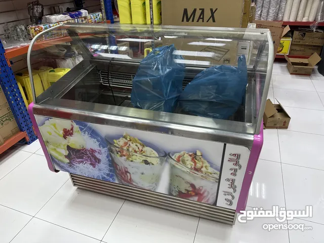 Ice cream display freezer,14 plates,good condition