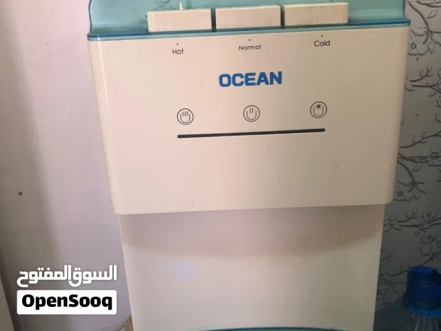 ثلاجه صغيره ألماني تشتغل شبه جديده   براد ماي صغير بيه دكم وقفل يشتغل