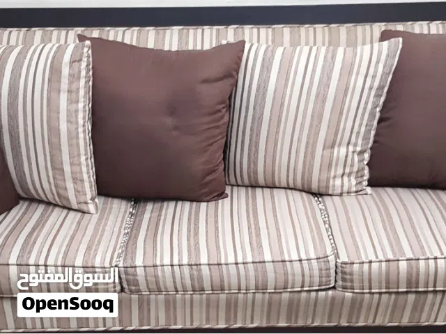 طقم كنب مستعم نظيف