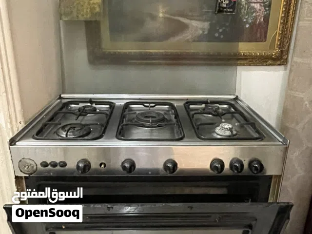 برتقاز مستعمل نظيف ولكن لديه بعض المشاكل