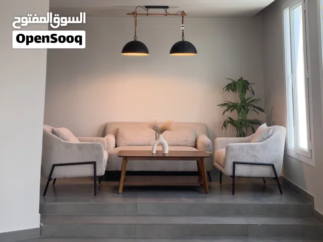 كنب للبيع شبه جديد