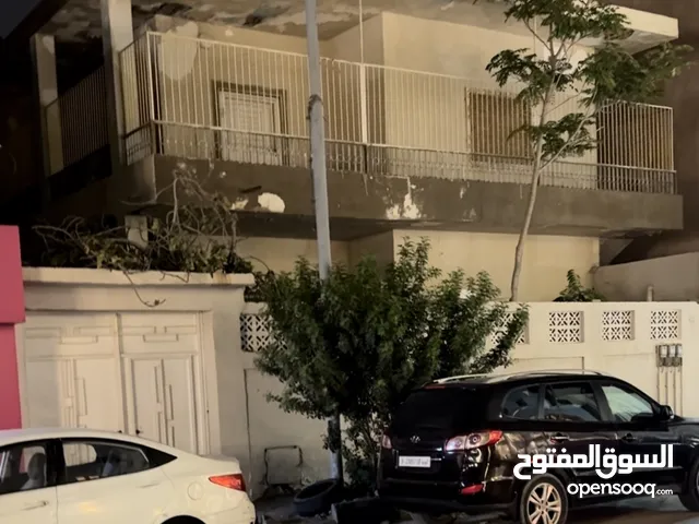 270 m2 More than 6 bedrooms Townhouse for Sale in Tripoli Bin Ashour