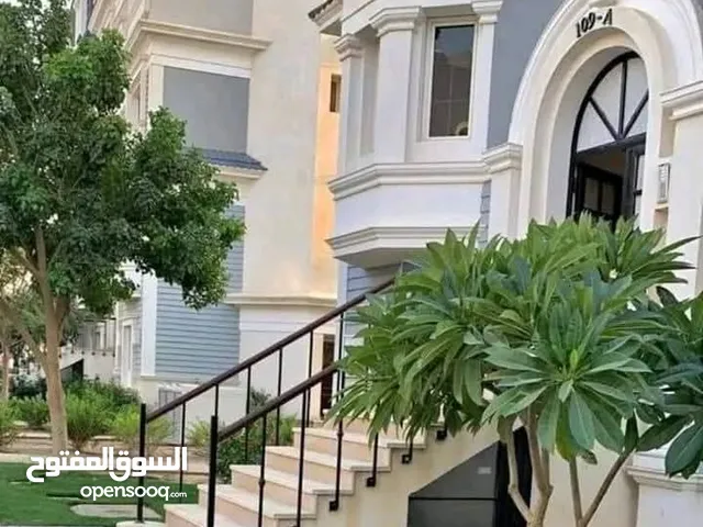 فيلا لقطه للبيع في كمبوند ماونتن فيو