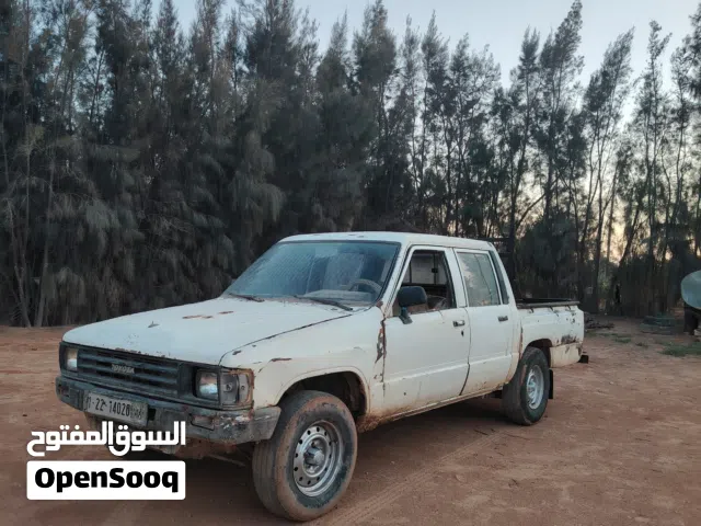 1988 Toyota Hilux GL