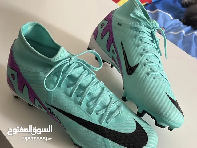 42.5 Sport Shoes in Hawally