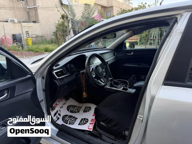 2020 كيا اوبتيما Standard