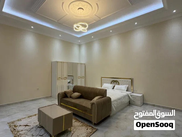 للإيجار استوديو ضمن فلل و بنايات و مداخل خاصة بجميع مناطق العين
