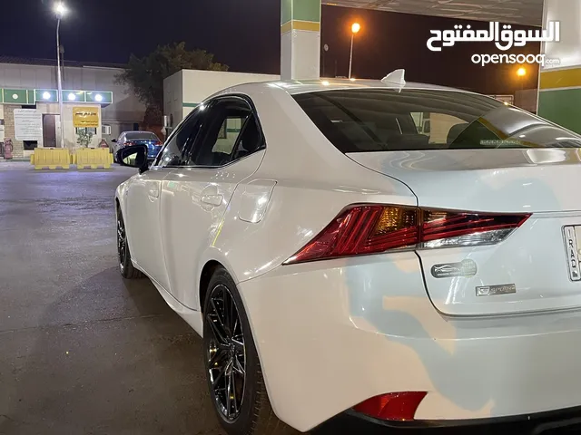 Used Lexus IS in Baghdad