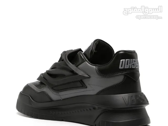 New shoes not used without the box
