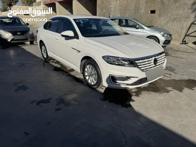 Used Volkswagen Lavida in Amman