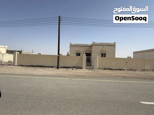 بيت للبيع في ولاية أدم /منطقة الحاجر