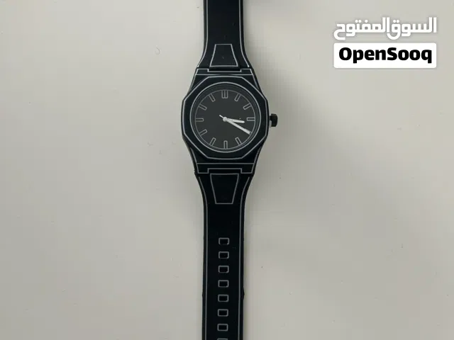 ساعة أسود وأبيض مطاطية (غير مستعملة)