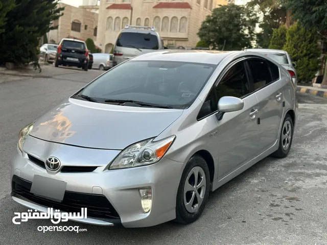 Used Toyota Prius in Amman