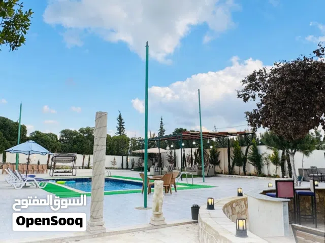 5 Bedrooms Chalet for Rent in Salt Jala'd