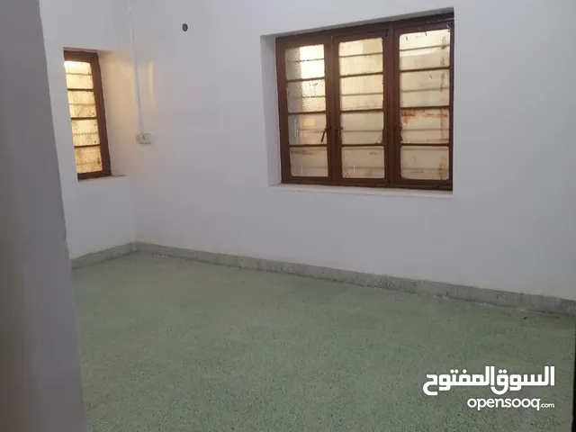 100 m2 2 Bedrooms Apartments for Rent in Basra Qibla