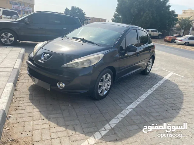 بيجو 2009البيع 4سلندر بداعي السفر