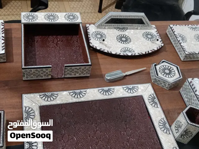 طقم مكتب مطعم بالصدف الأصلي
