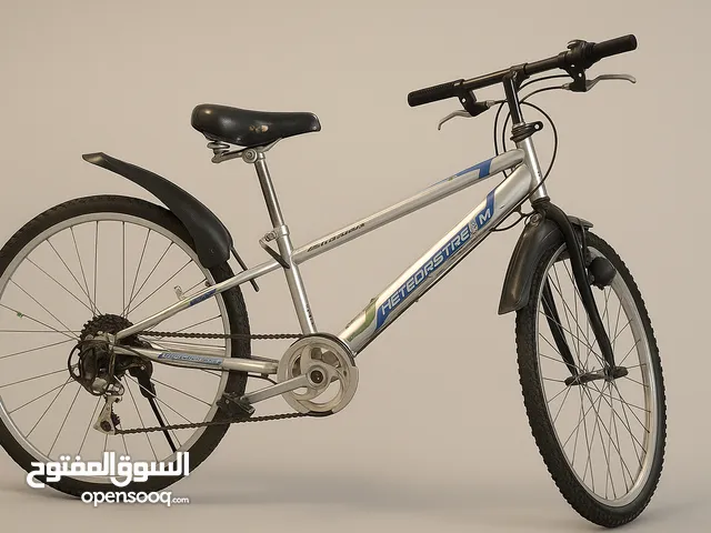 بسكلت صنع اليابان استعمال سنة من شركة متسوبيشي مقاس 24