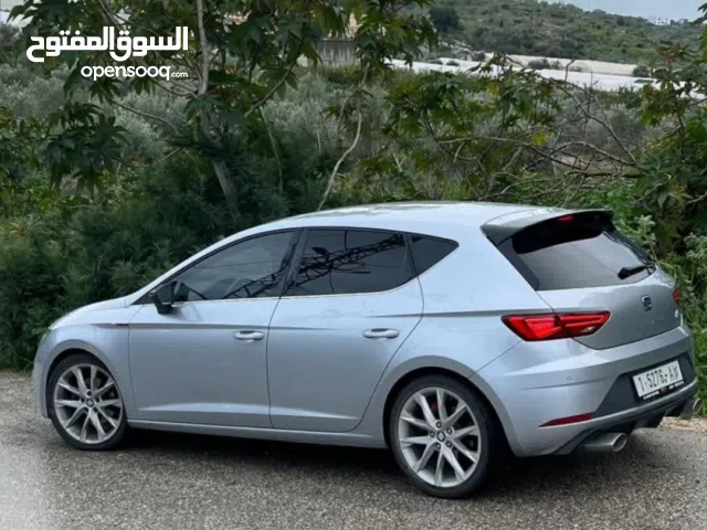 سيات ليون FR 2019 للبيع بنزين – أوتوماتيك ماشية 72 ألف كم سيارة نظيفة جدًا، استعمال شخصي قوة FR