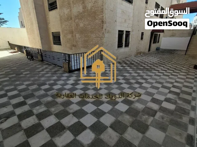 شقة مميزة - 3نوم 1ماستر - ترس واسع - قرب الخدمات - موقع هادئ / تلاع العلي